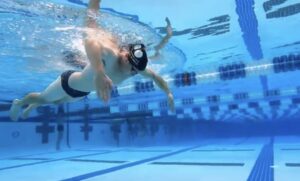 Coach-approved freestyle sculling drills for beginners to masters.