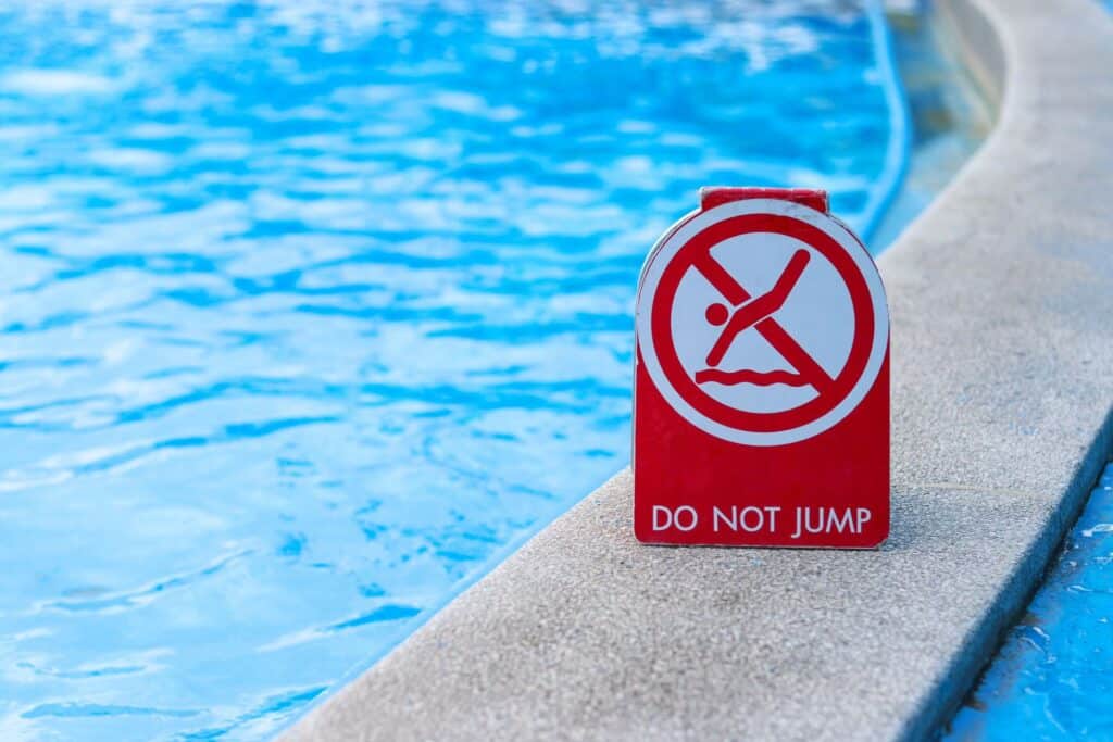 pool safety rules for swimmers training in a competitive swim practice
